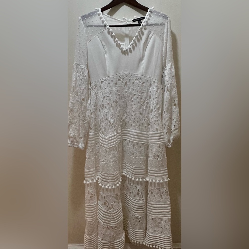 Boston Proper Long Sleeve Lace Pom Pom Dress White medium NWT - Picture 4 of 9